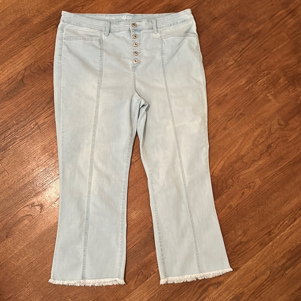 Style & Co. CROP FLARE Jeans